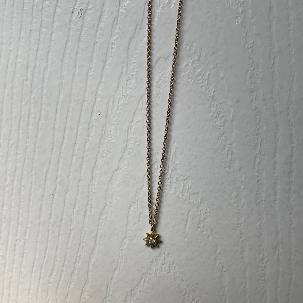 Mejuri Star Necklace